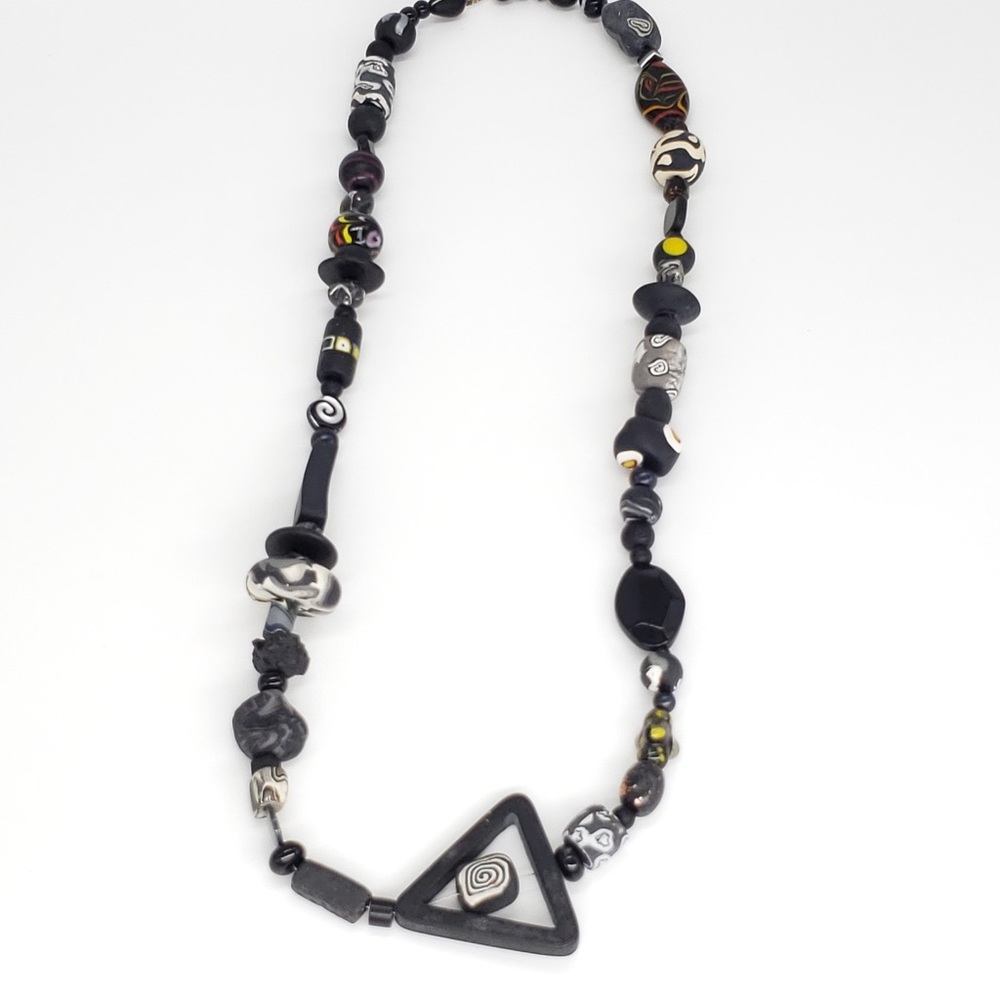 Fun yet Dark Original handmade beaded Necklace - Picture 10 of 12